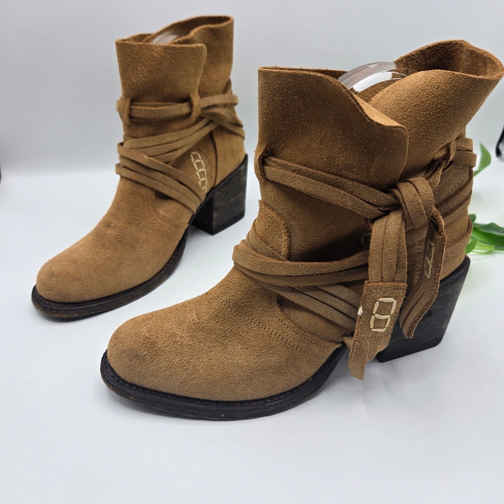 Miss Macie Ankle Boots Tan Suede Fringe Wrap Strap 6.5M Western Cowgirl Biker